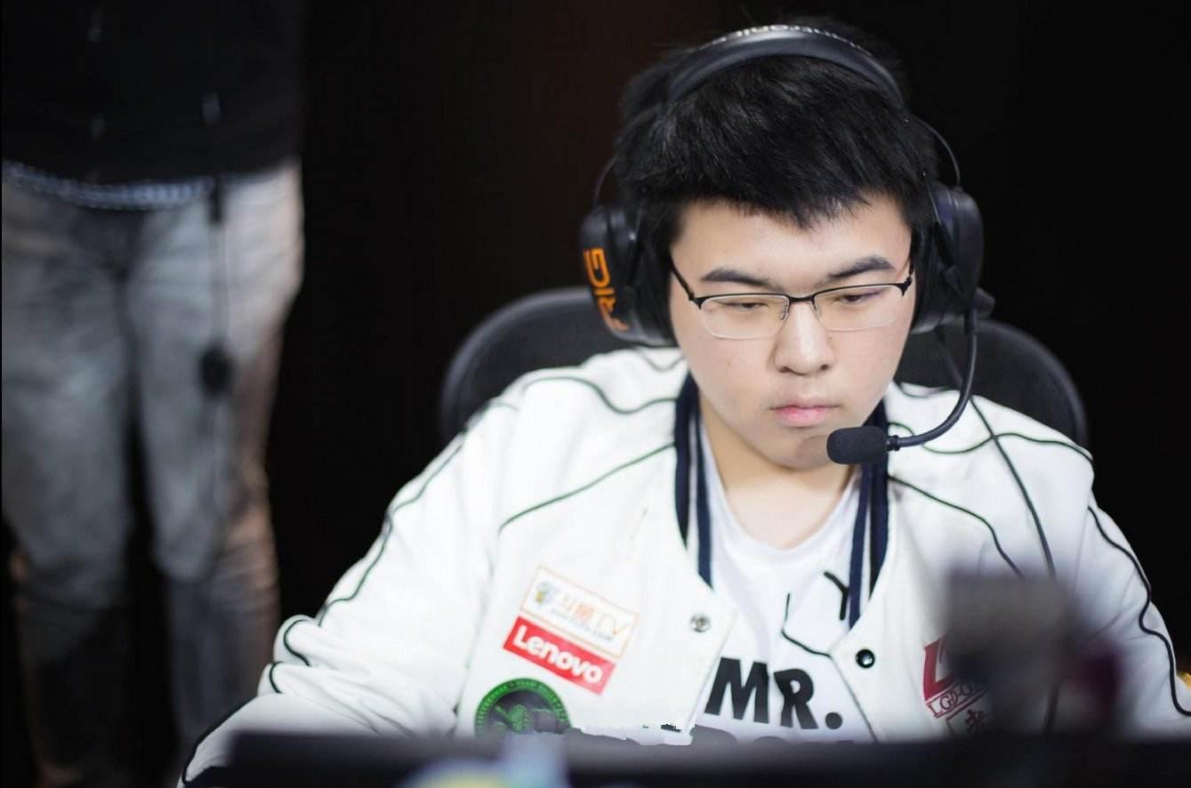 吃鸡盘点: lol转吃鸡的主播为何都如此厉害! 这就是游戏天赋吗?