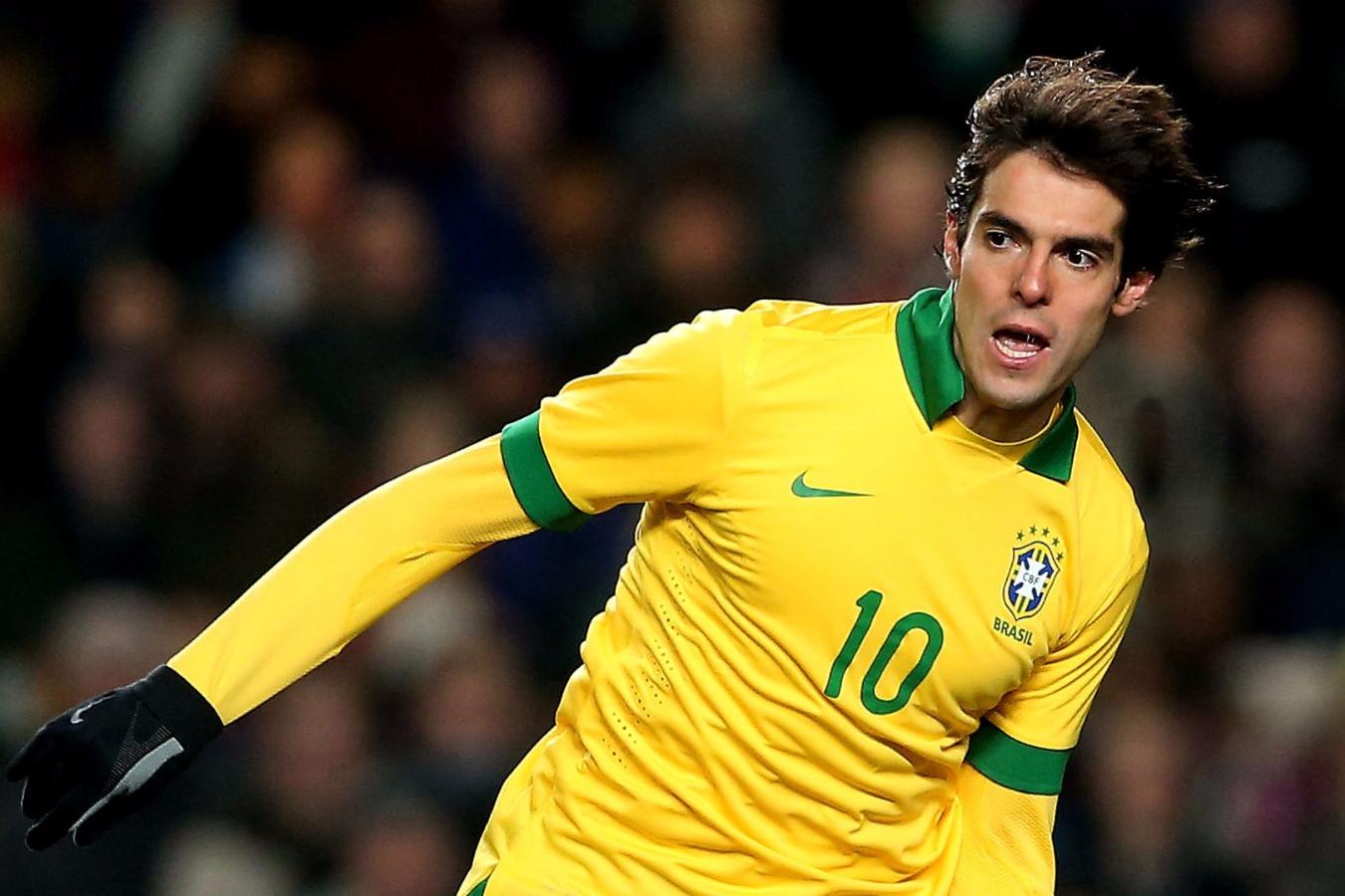 卡卡根本不是跑的太快,而是飞的太低