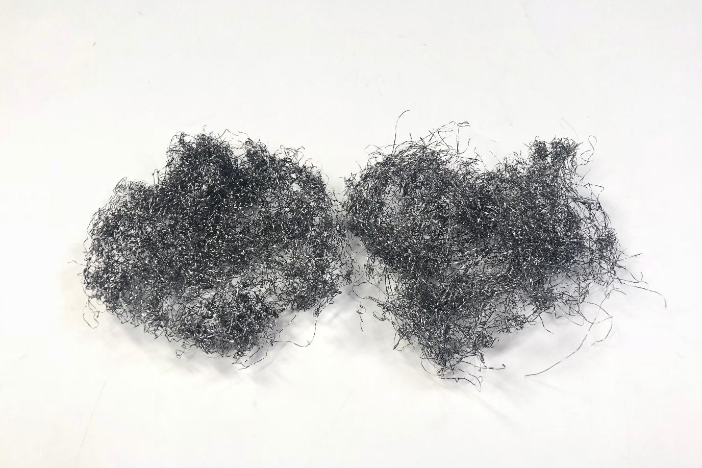 废旧钢丝球扔掉太浪费了,上面串根绳子,放在卫生间,作用真大