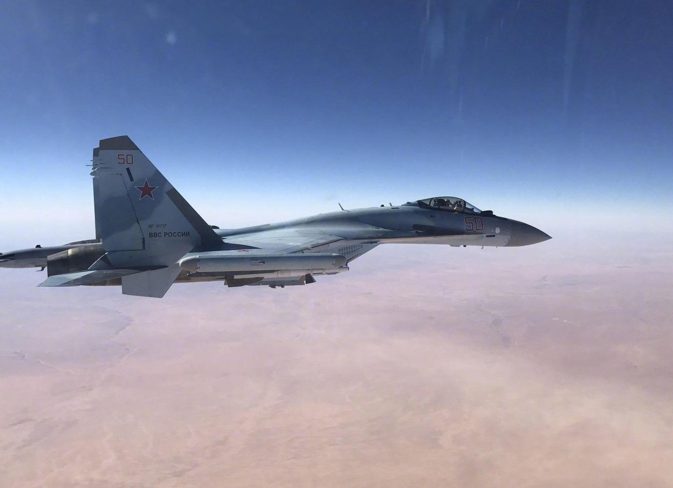 中国苏35战机到货才1年就出海今年内或能绕岛巡航