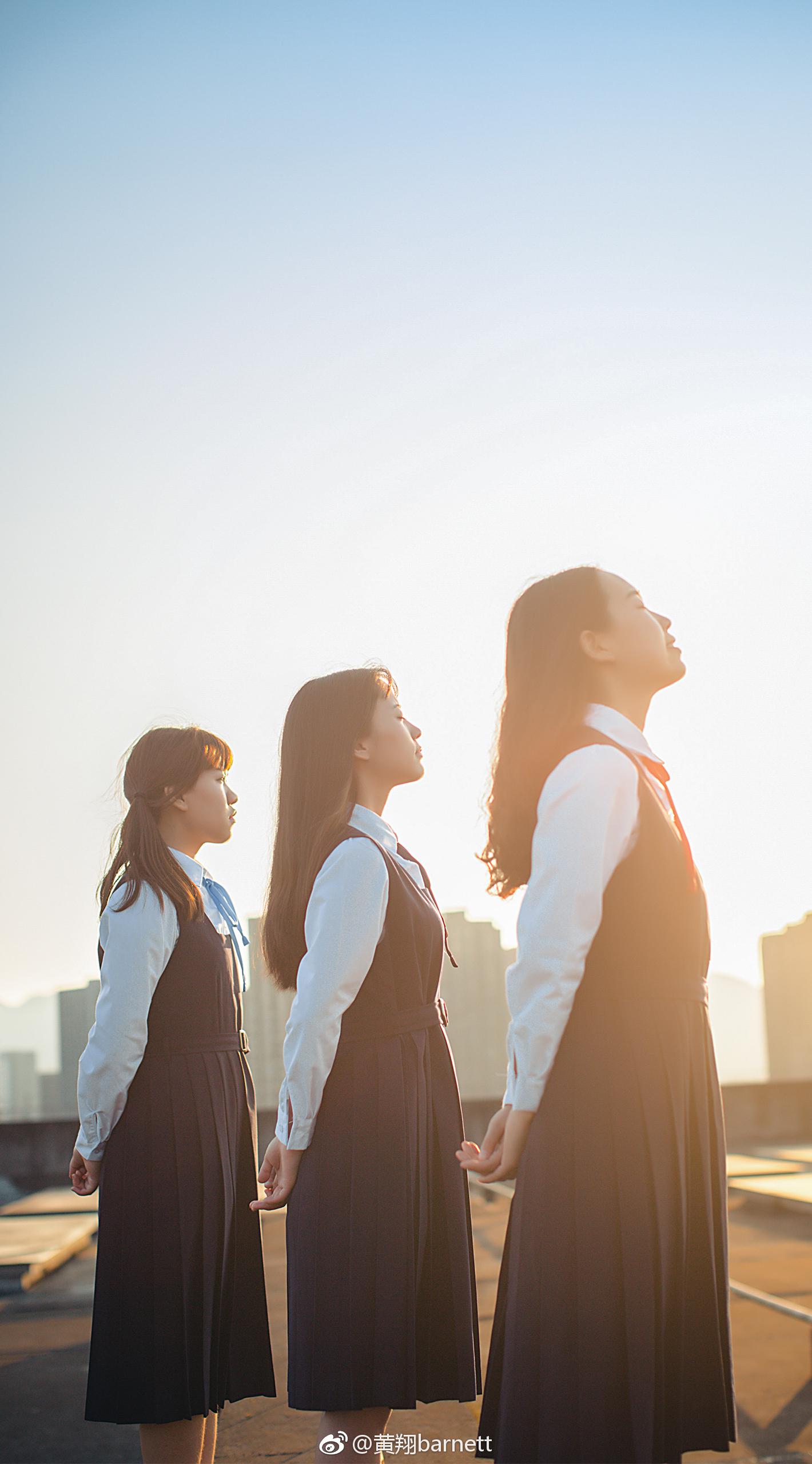 马上又是毕业季了用照片记录小学,初中,高中,大学校园时光今年你