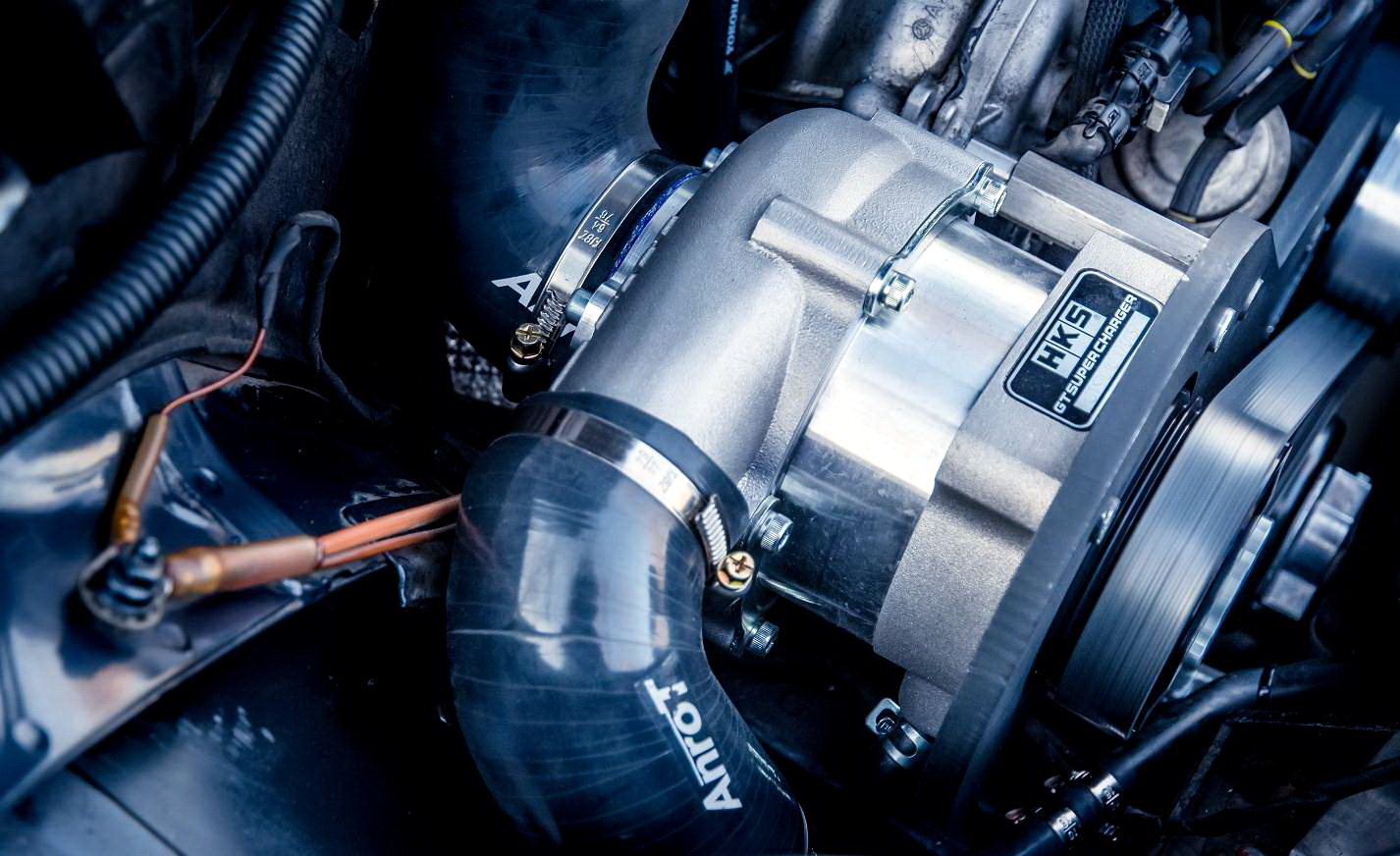 涛涛说车v6t北京gcm改奔驰e300机械增压套件