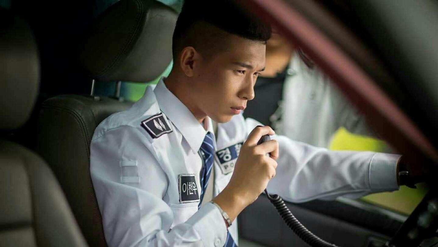 大鹏邀请网红mc天佑拍电影, 天佑怕被骂给拒绝了!