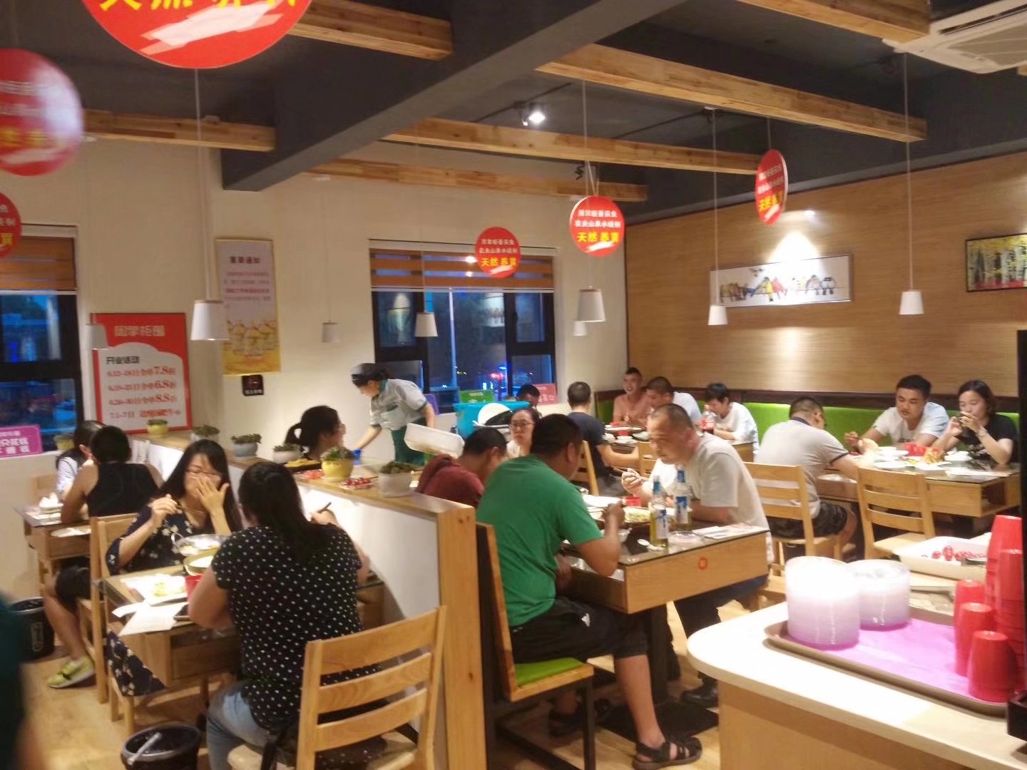 闹元宵,领彩灯,昆山"周掌柜"这是要搞事情啊?