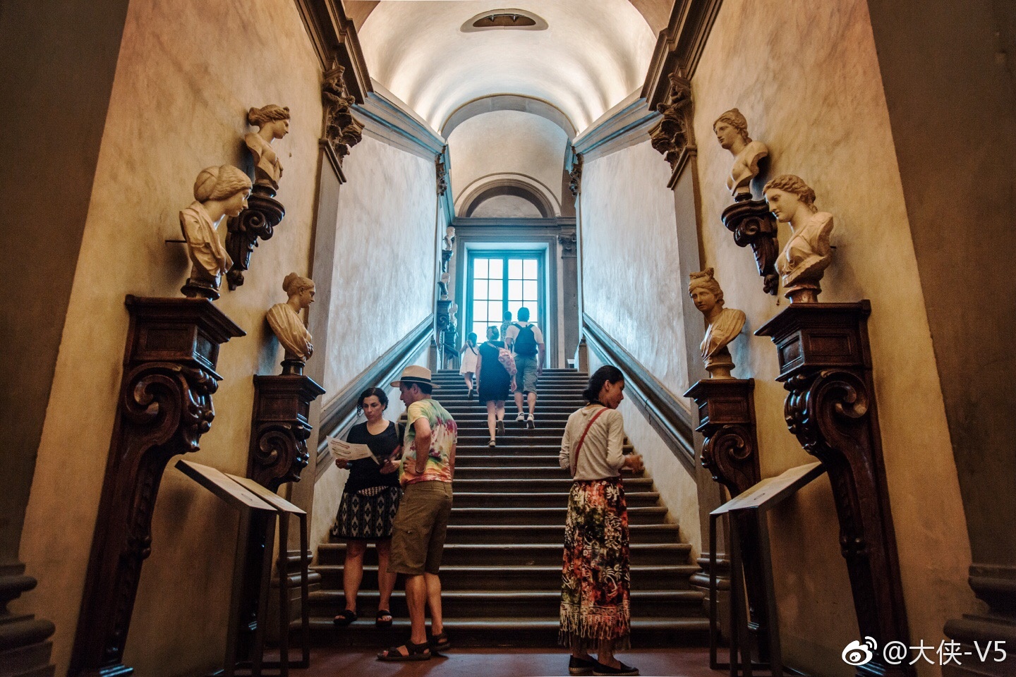 去意大利的佛罗伦萨,乌菲兹美术馆是绝对不能错过的