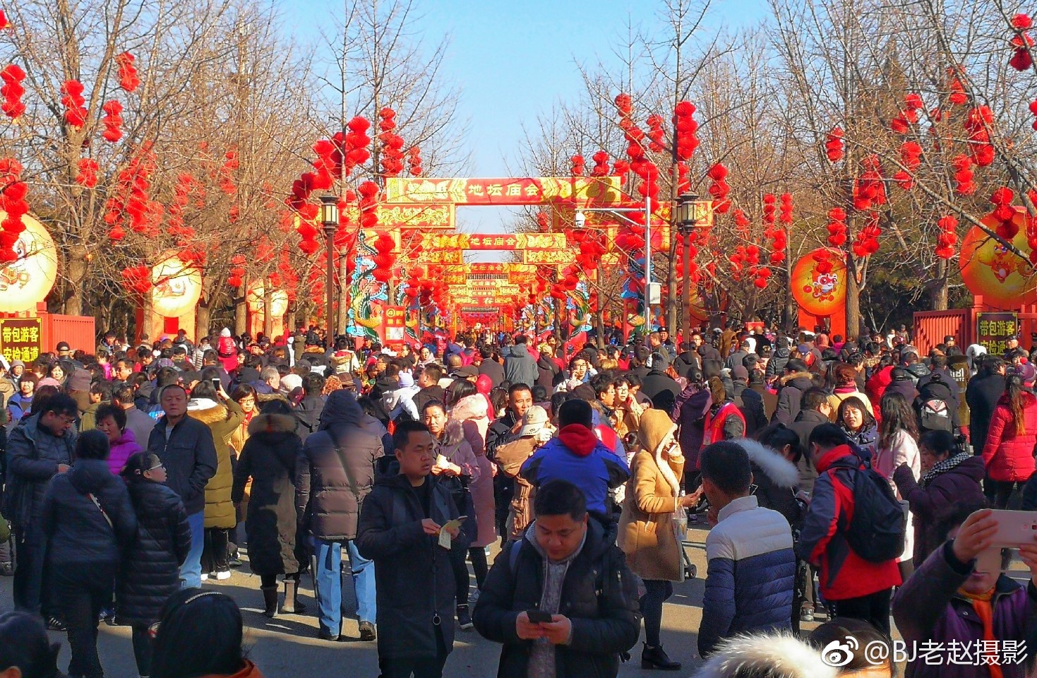 春节热闹场景图片