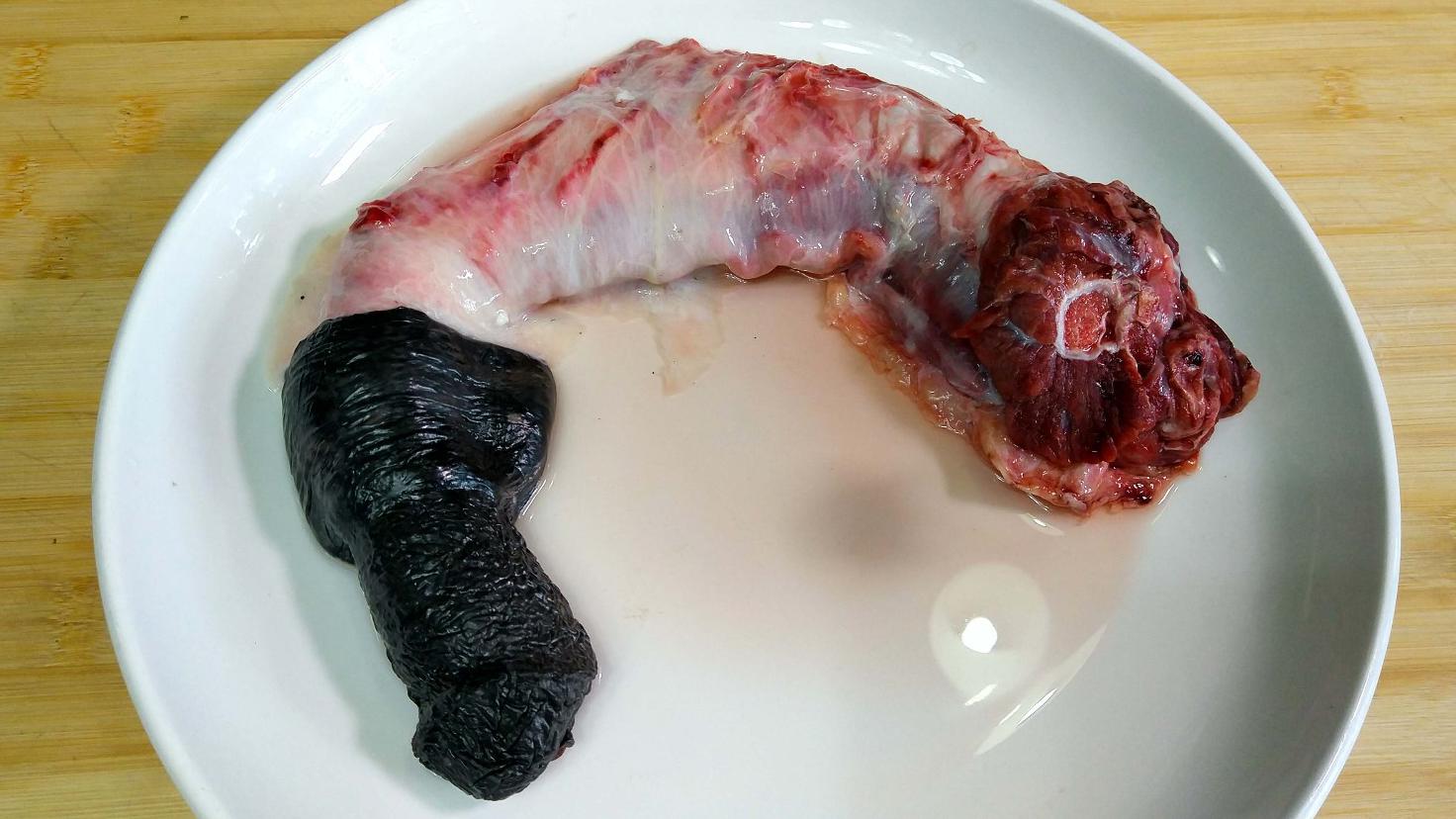 教您驴鞭最补做法,美味又养生,吃完夜里别想睡!