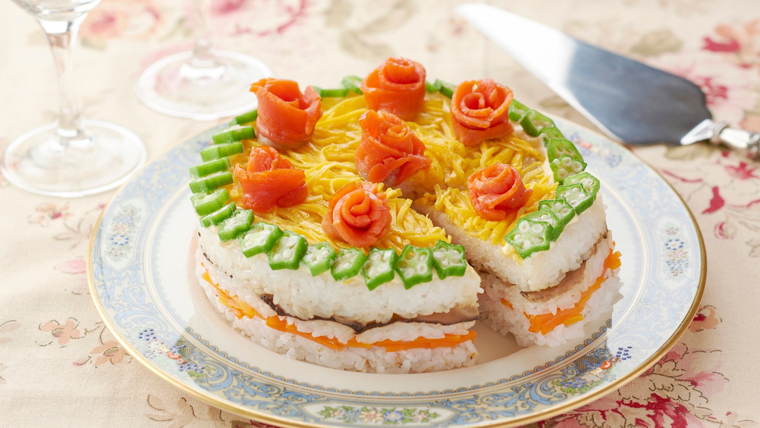 甜点-日料-寿司蛋糕,带一份十分精美的"野餐蛋糕"