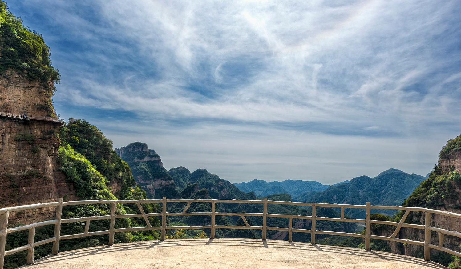 探访封禁254年的皇家禁区塞外张家界承德兴隆山