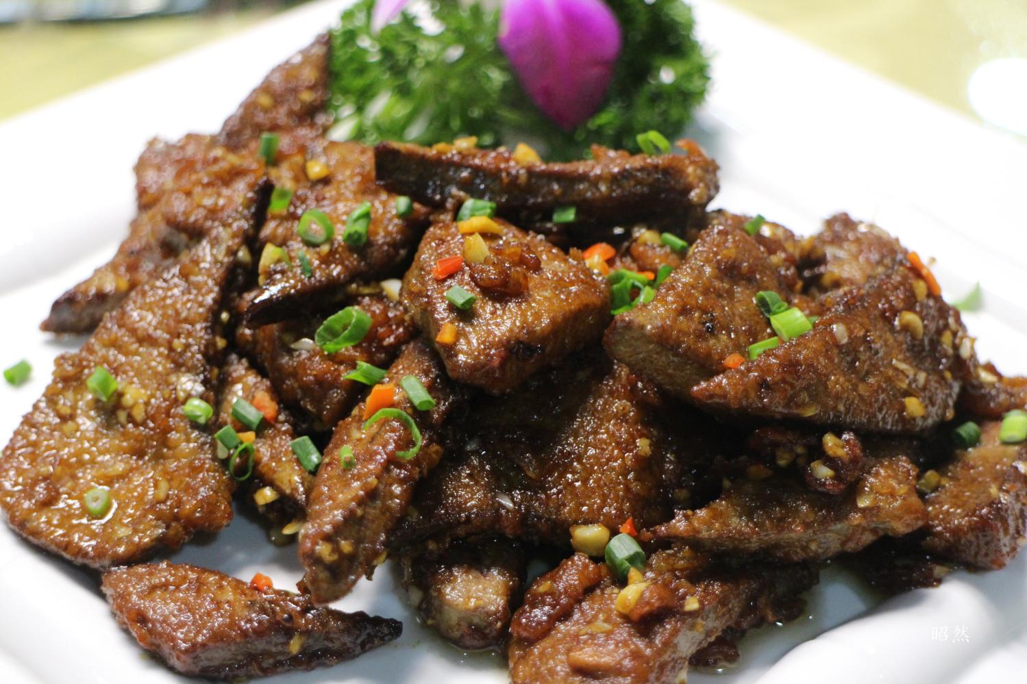 年夜饭尾牙我就选它了——阿伟排档!