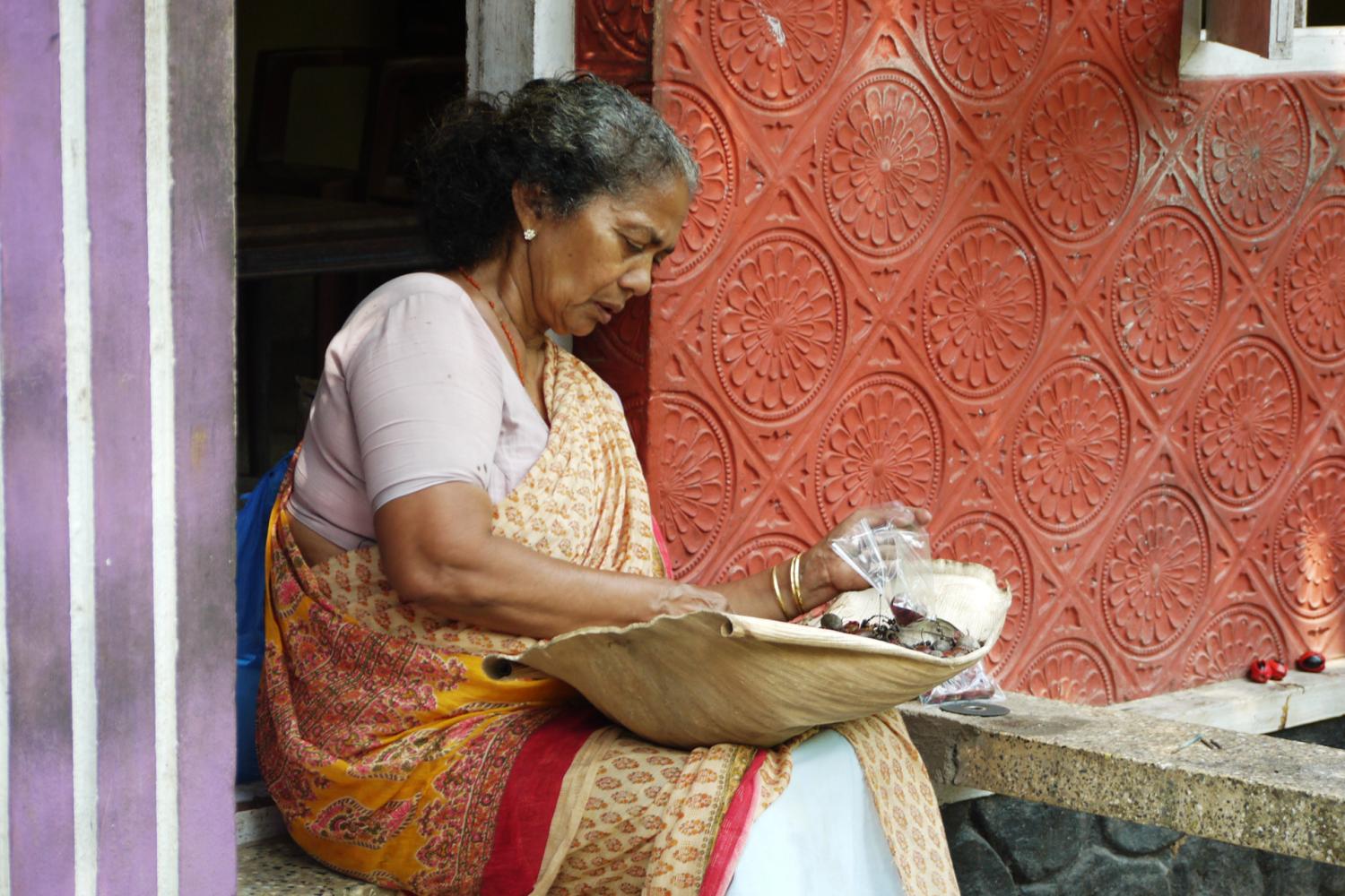 印度也有人间天堂 这里妇女识字率超95% 出生