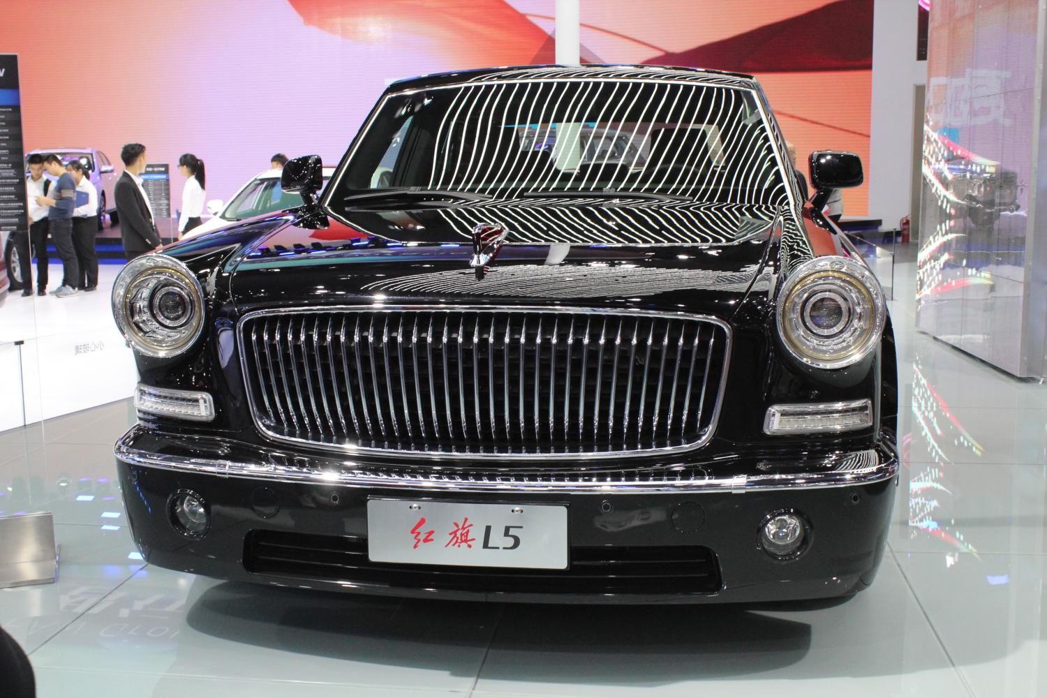 高端定制正式"破冰"——售价600万的红旗l5明年限量100台开售