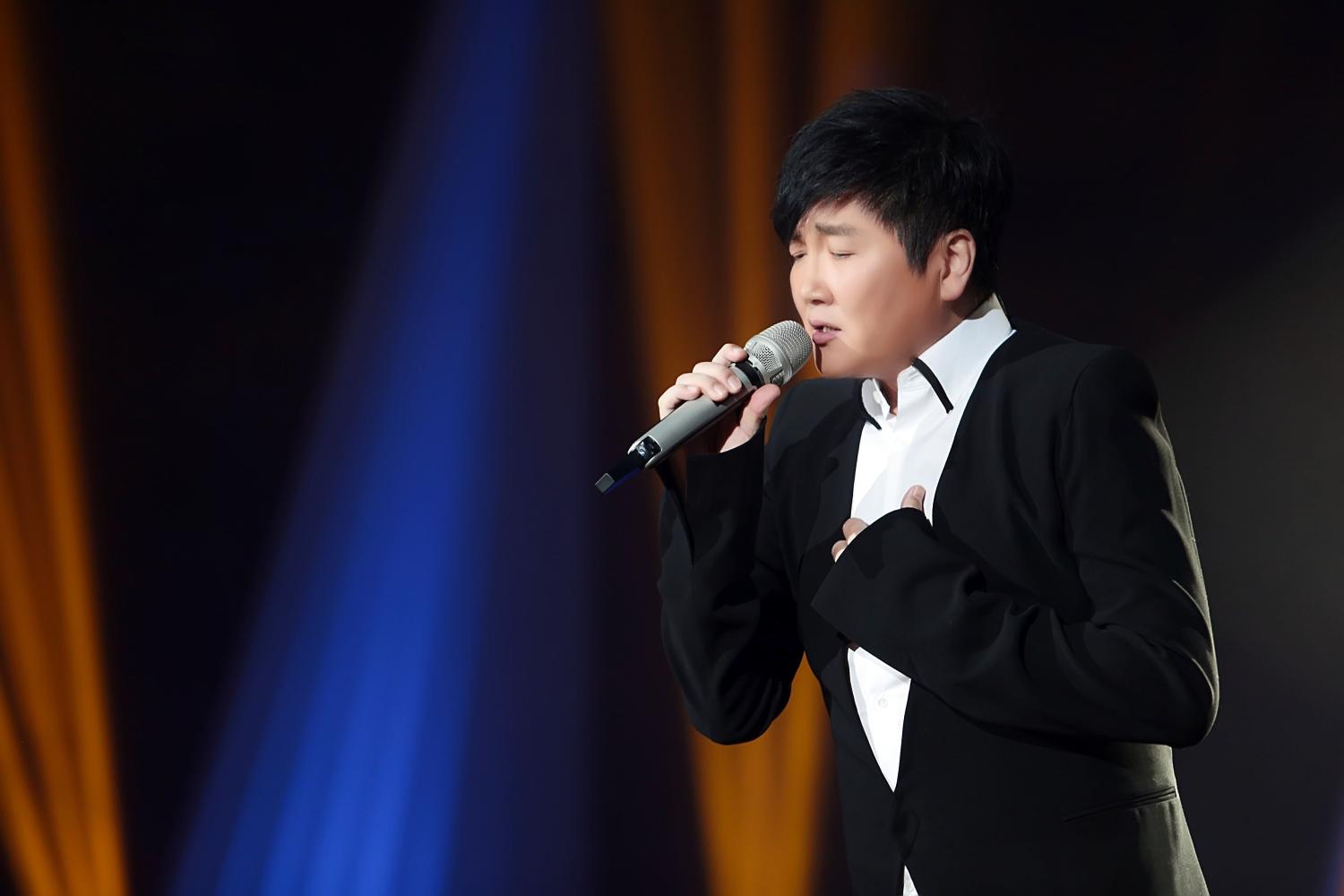 刘欢内地歌坛一哥的位置到底还能坐多久?