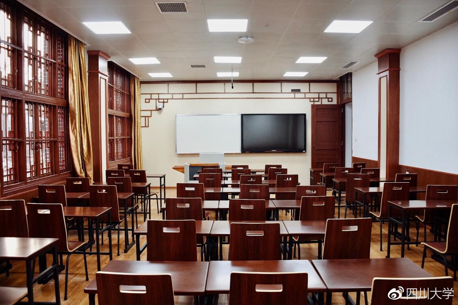 成都最文艺教学楼完美归来, 坐在教室里有一种喝茶的冲动