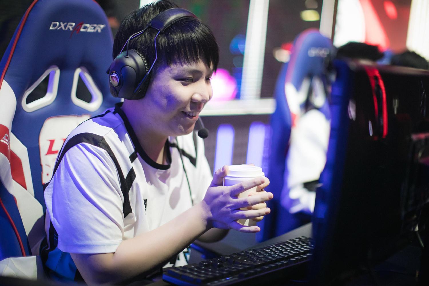 amazingj:非常不满意自己去年的表现!