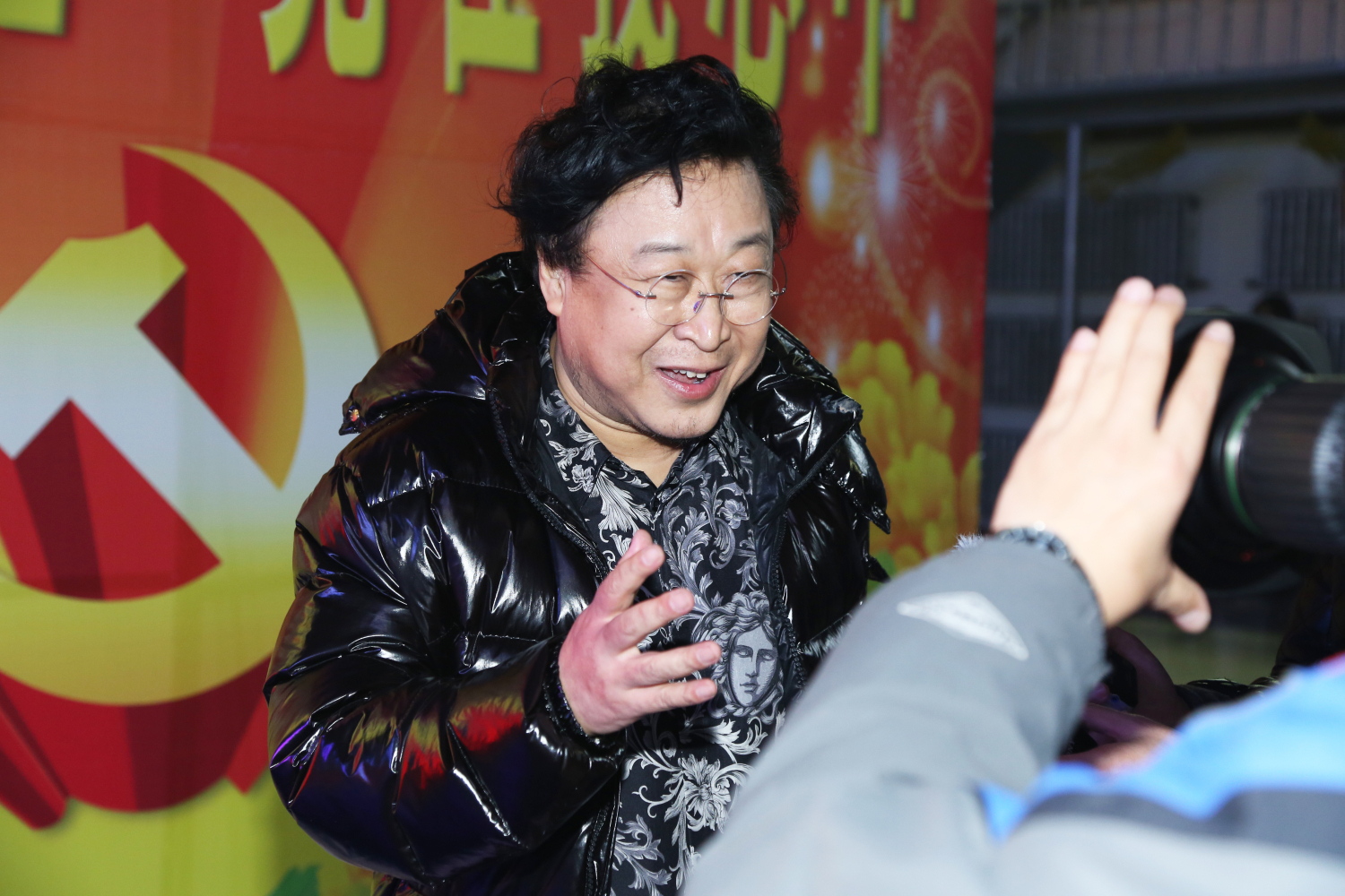 张俊以现身黑龙江 为振兴乡村写三首新歌马上大火