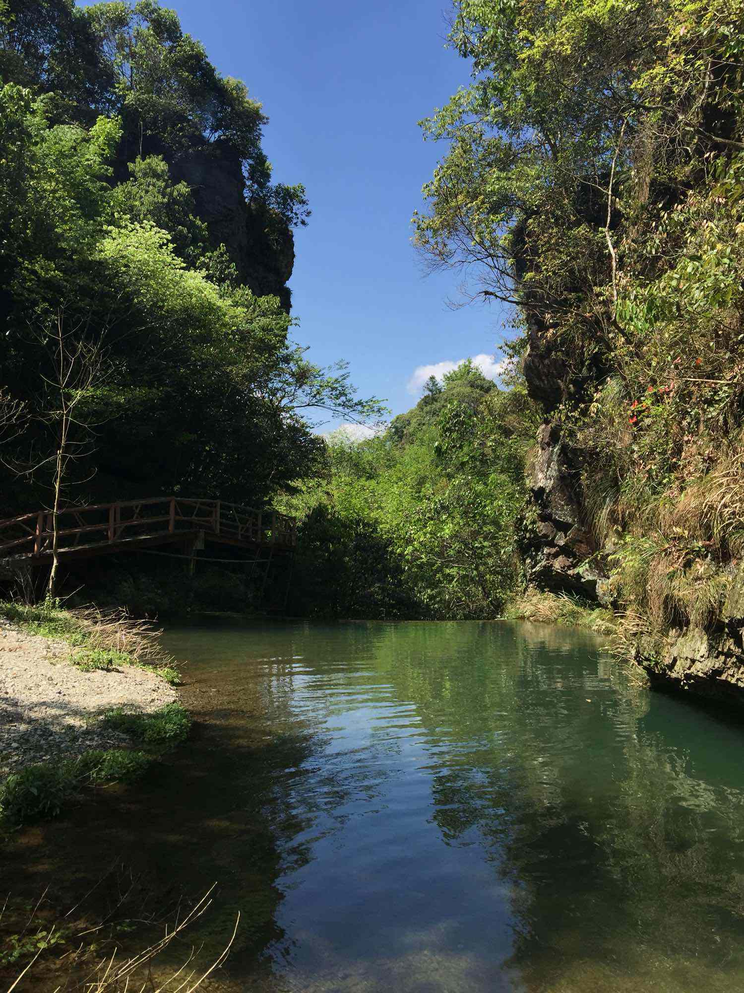 打鼓岭,位于崇山峻岭之间,自有一股与众不同的独特魅力