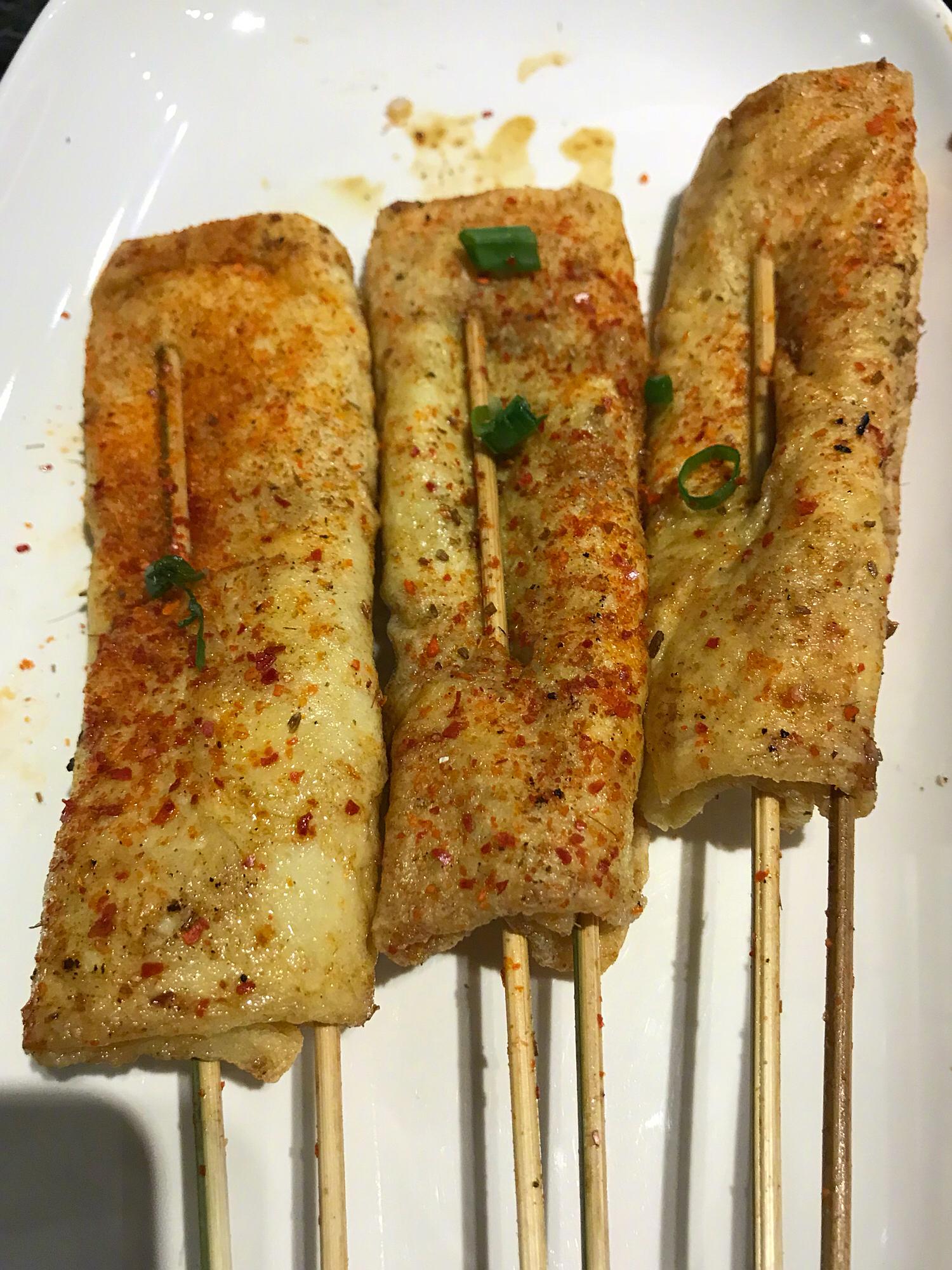 刚躺在床上想吃烤土豆片,想想算了,不能再胖了,但也想吃烤茄子