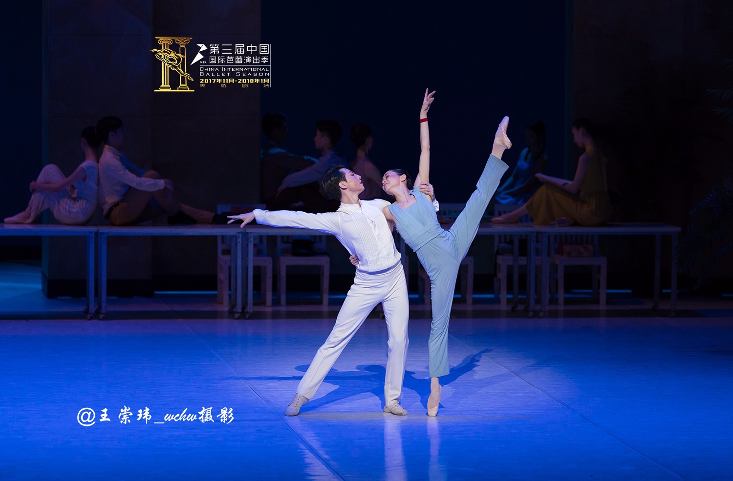 中央芭蕾舞团在天桥剧场二演中国芭蕾舞剧“鹤魂”（修改版）|天桥|芭蕾舞剧|中央芭蕾舞团_新浪新闻