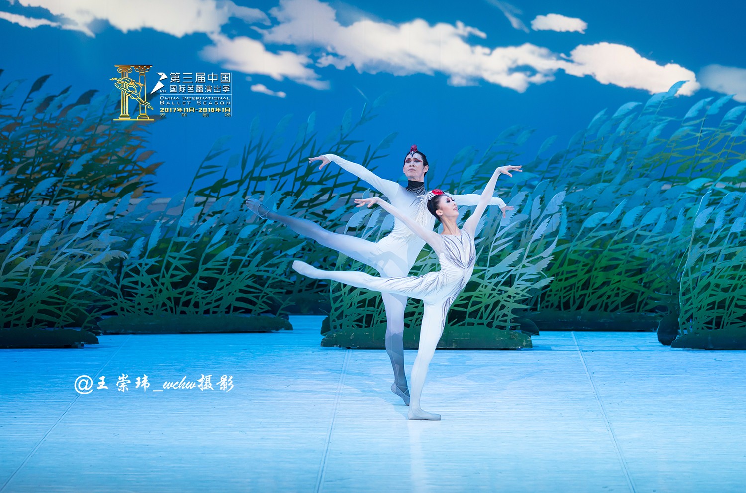 中央芭蕾舞团在天桥剧场二演中国芭蕾舞剧“鹤魂”（修改版）|天桥|芭蕾舞剧|中央芭蕾舞团_新浪新闻