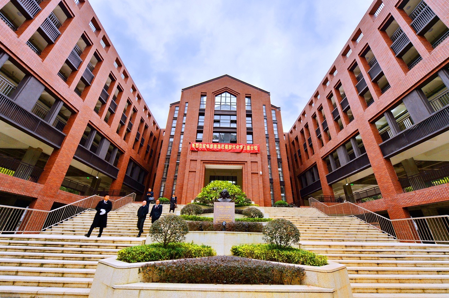 福州时代中学将建分校,计划明年9月招生