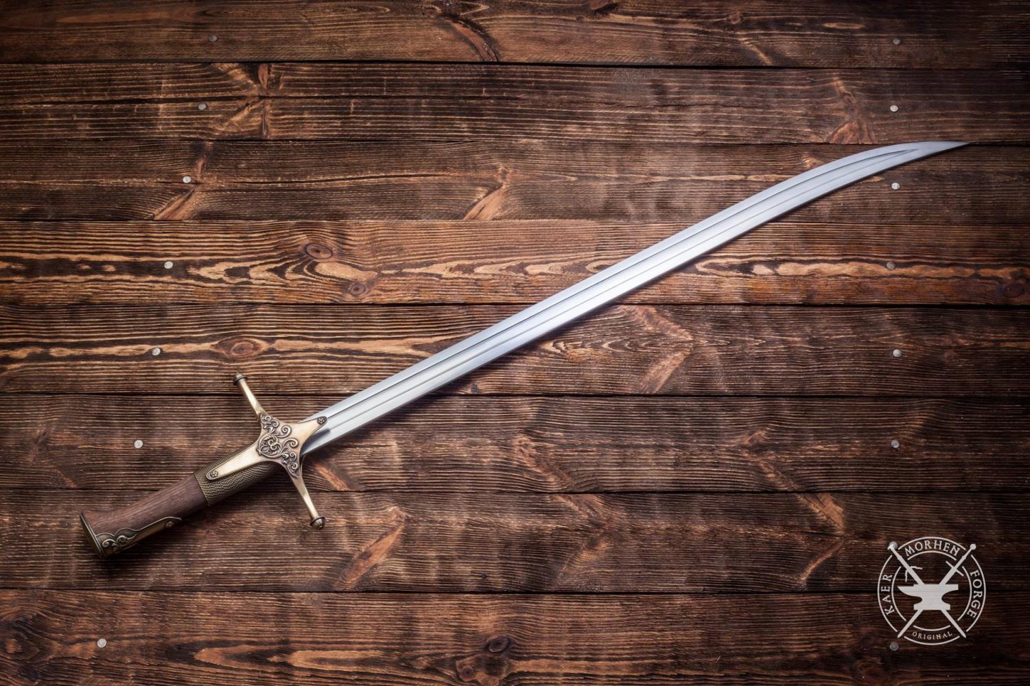 铁匠打造真实版巫师3狂猎最强钢剑剑身华美锋芒逼人