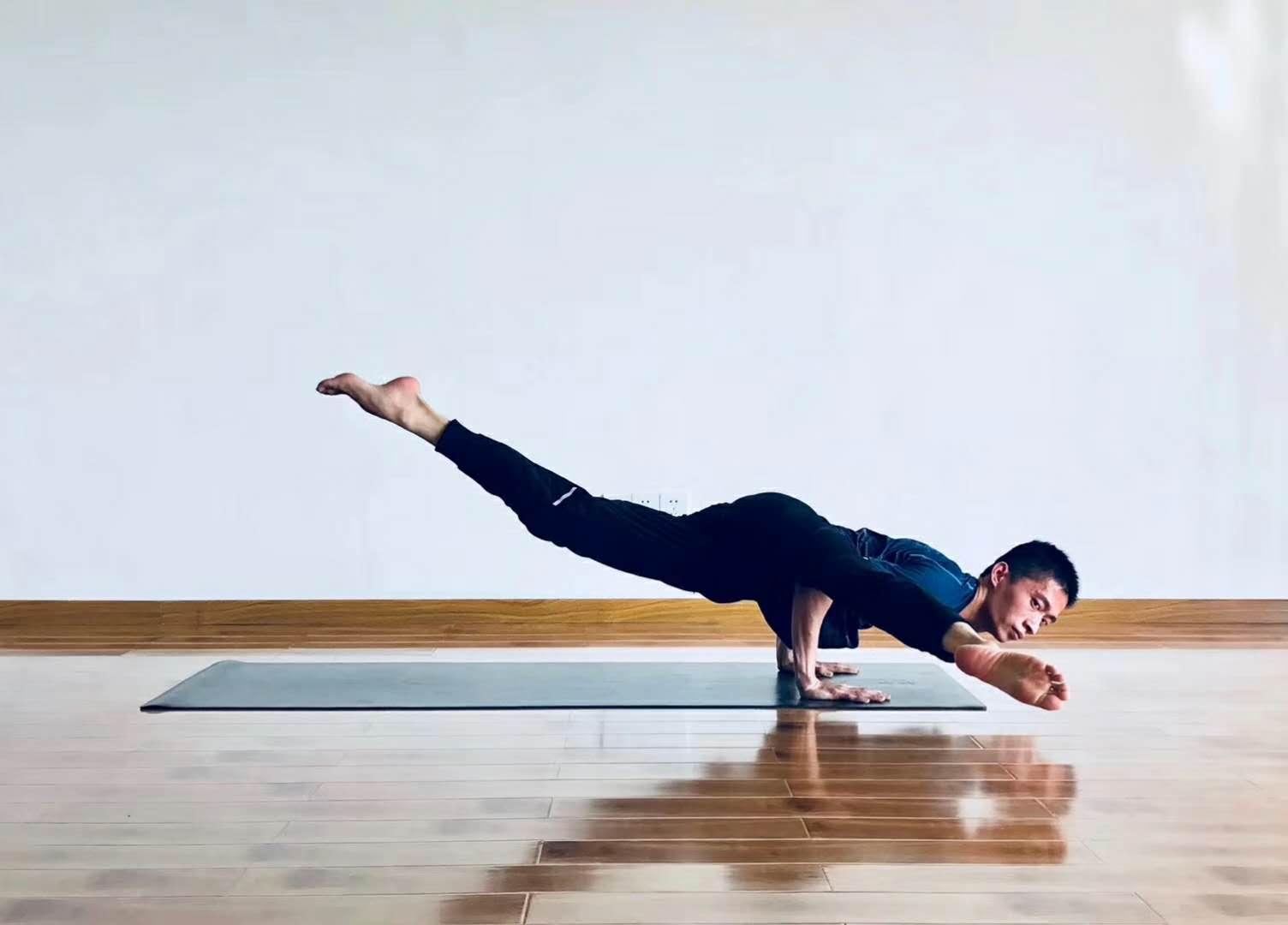 为何在中国练瑜伽的男人比外国少