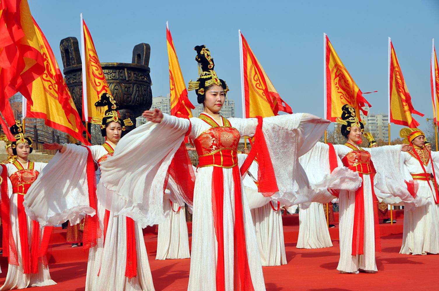 隋文帝,唐太宗,武则天,唐玄宗等在此登坛祭天, 原来坐标电视塔