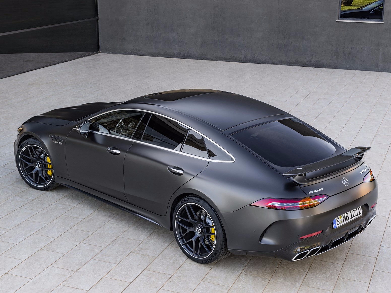 cls63继任者上线,剑指panamera,了解下