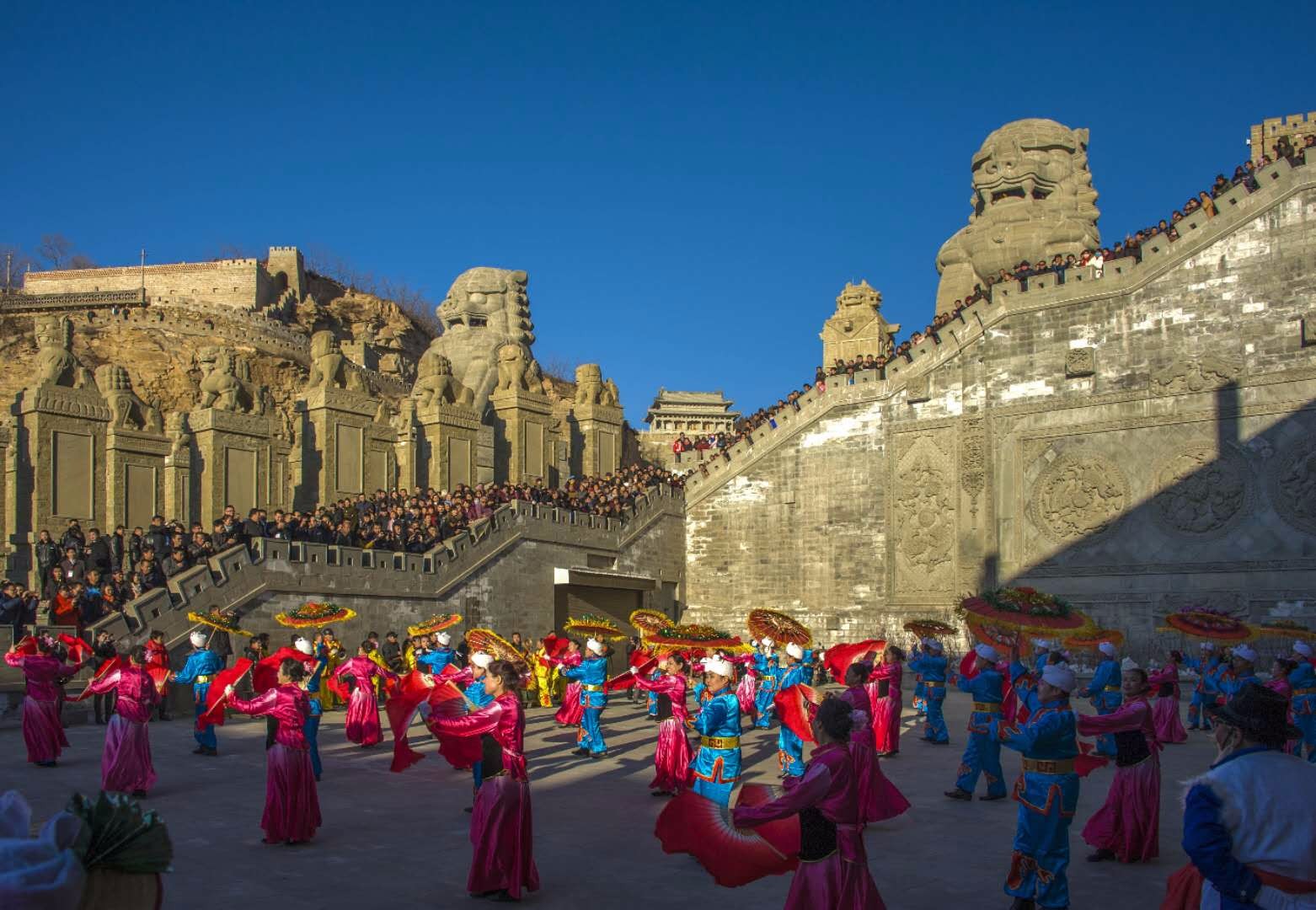 《石狮阵下秧歌欢》曹维豇