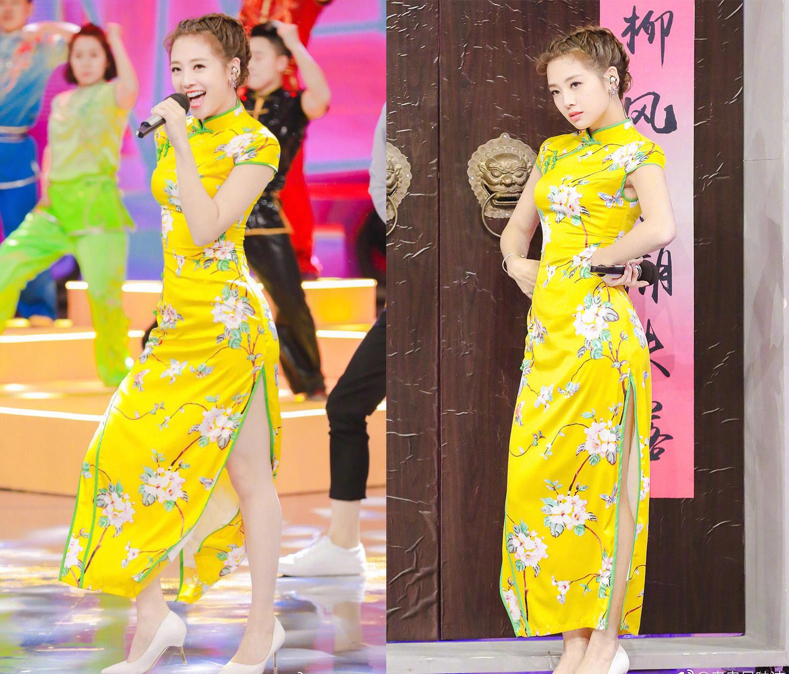 鬼鬼吴映洁真敢穿高开叉旗袍性感十足牛仔裙裤没几人驾驭了