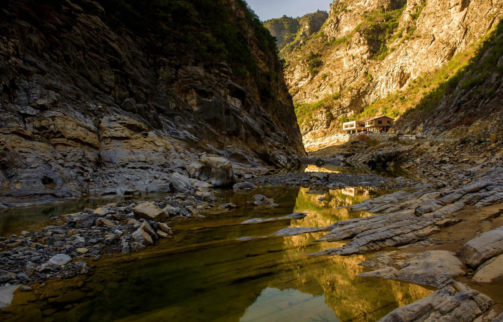素有"天下第一渠""关中大峡谷"的陕西泾阳郑国渠遗址独特风光