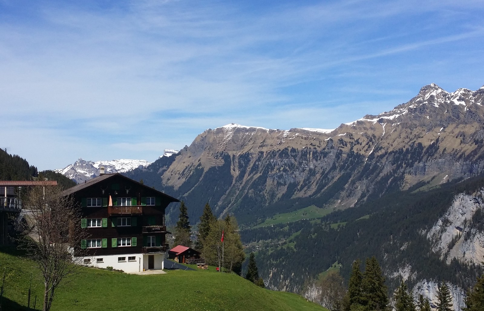 风景秀丽的瑞士小镇-米伦(上)【原创图文】