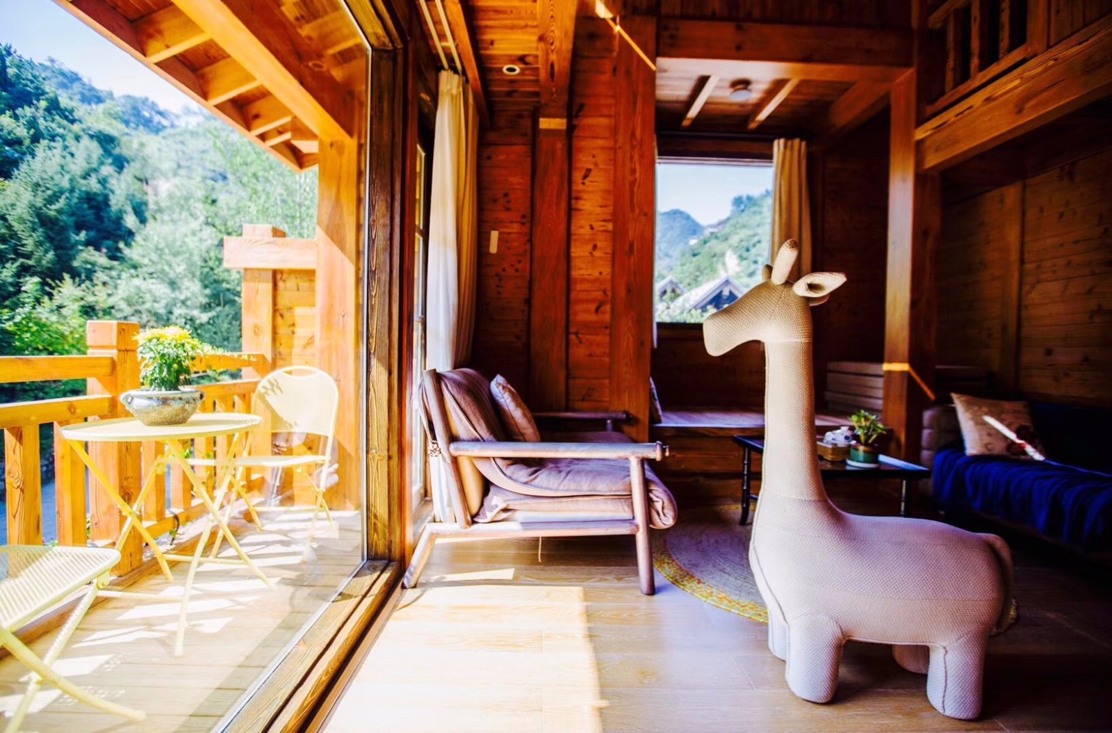 九如山不二木居被评为五星级精品民宿