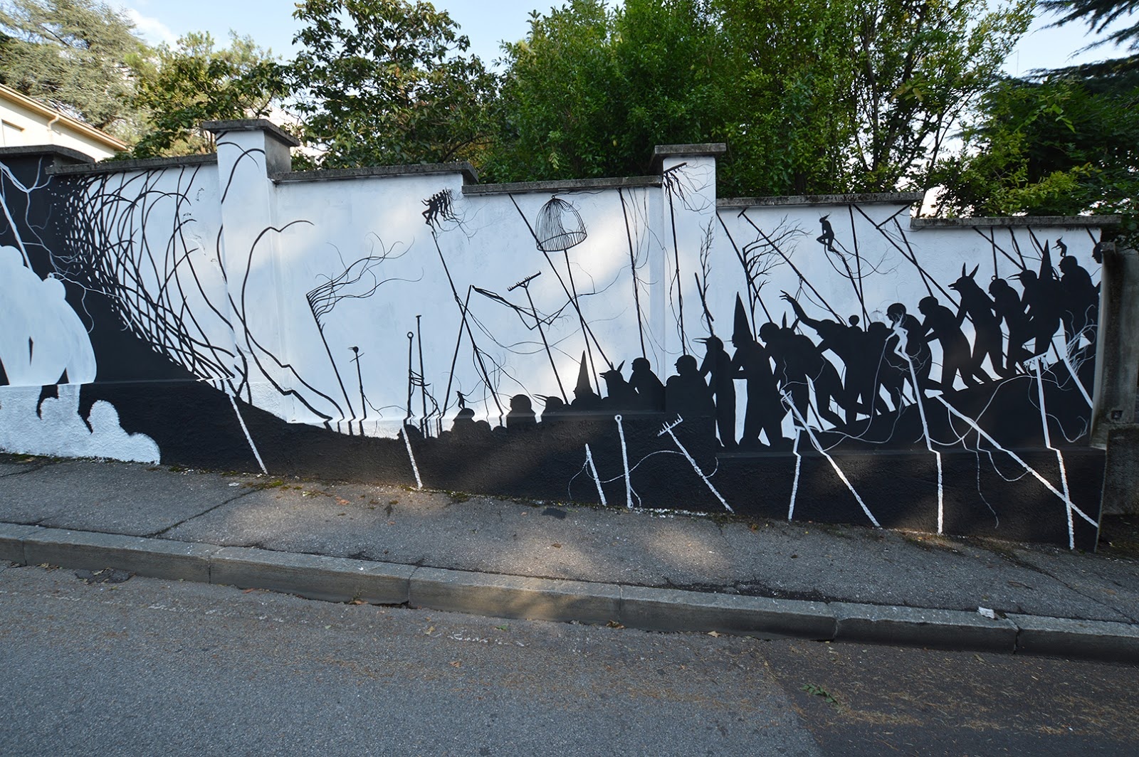 建筑立面上的剪影壁画西班牙艺术家daviddela