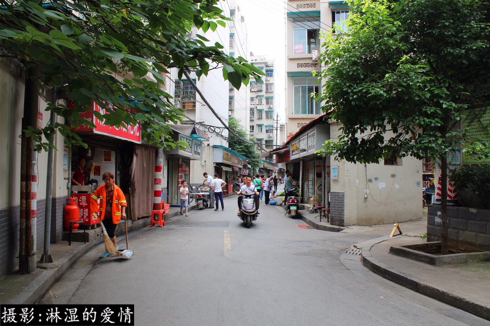 无锡小巷深处的江南韵,姑娘与市井的诗意共生