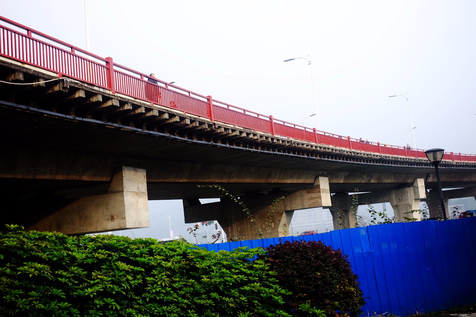 万州万安大桥今日大变样, 红妆亮相, 艳丽多彩越看越喜庆!