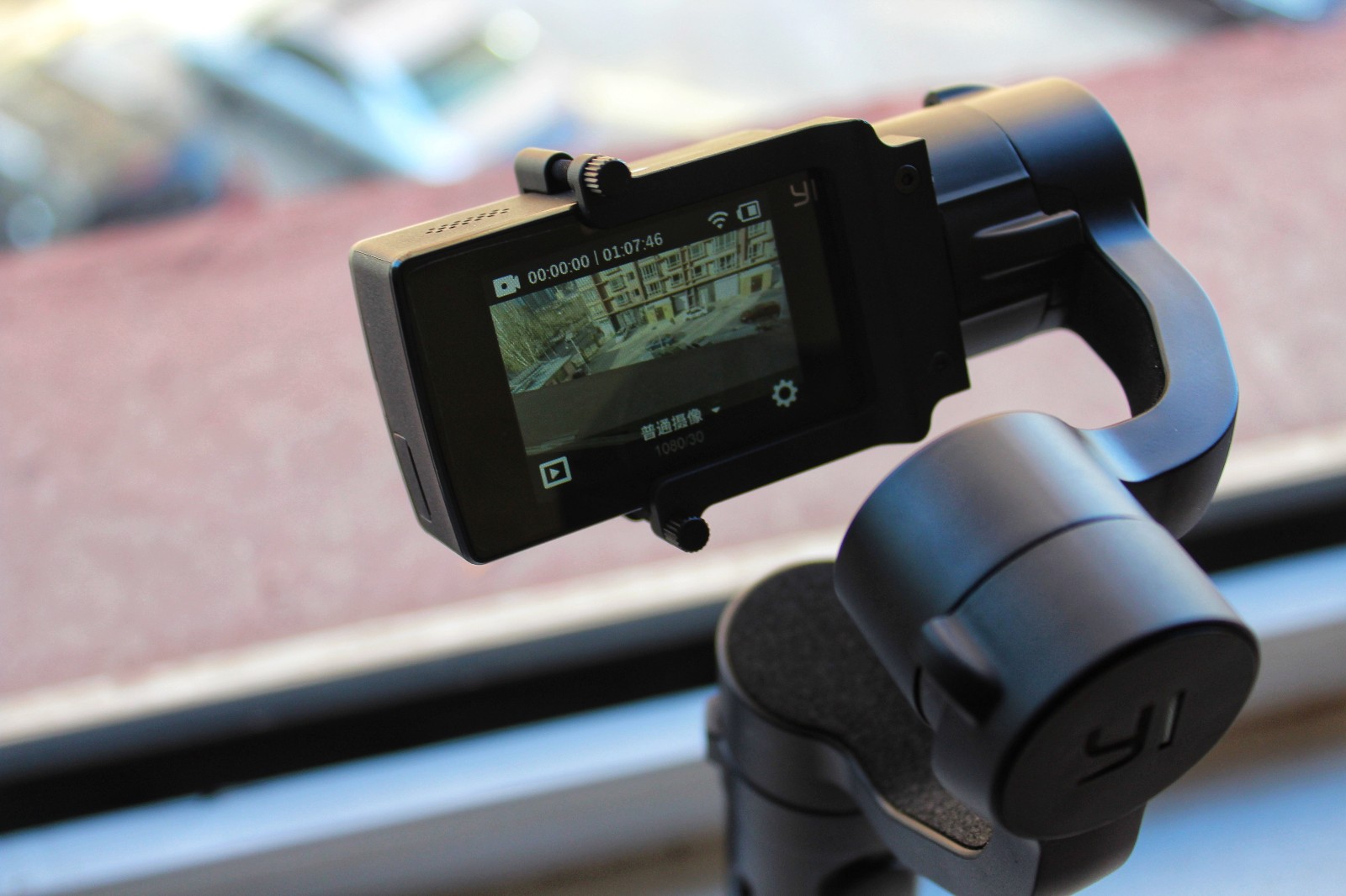 三轴云台四大模式小蚁手持云台灵动版发布完美支持运动相机