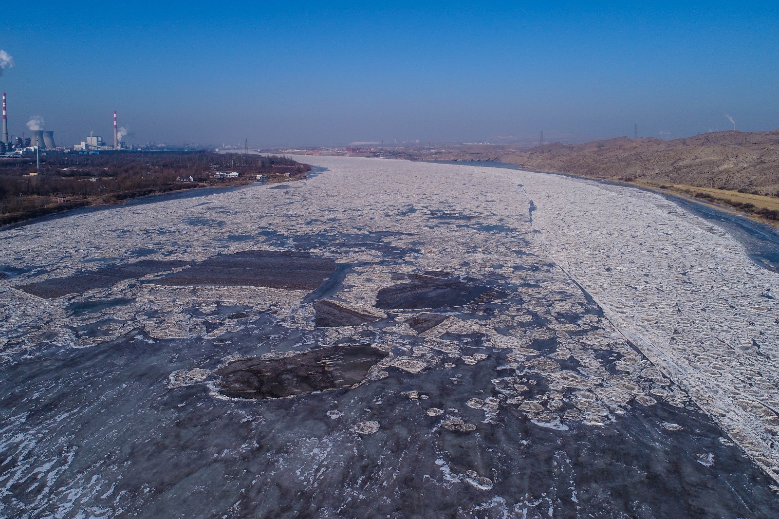 极寒之时看宁夏黄河冰封