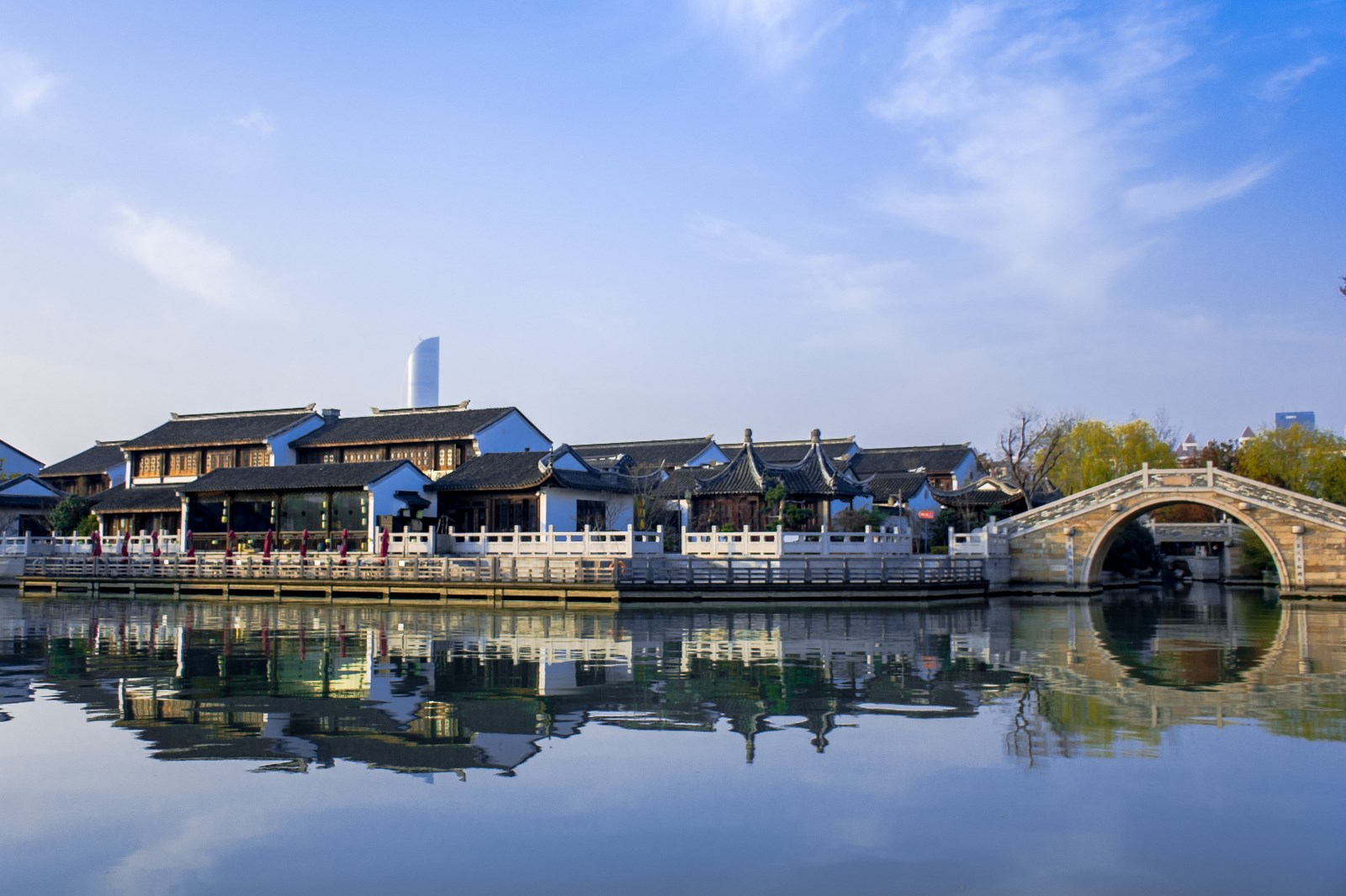 苏州一个园林式城市斜塘老街