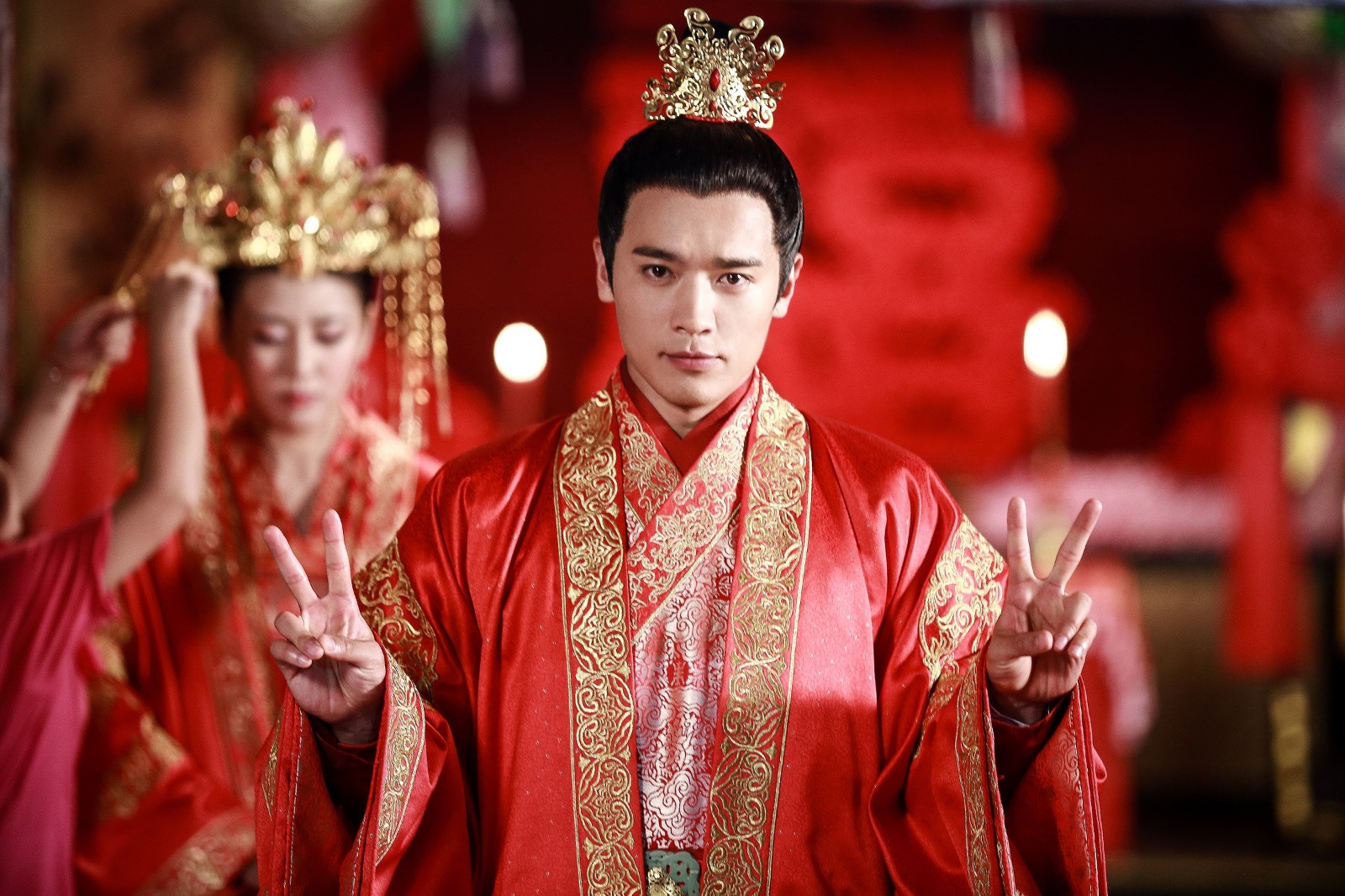 高云翔剪刀手剧照