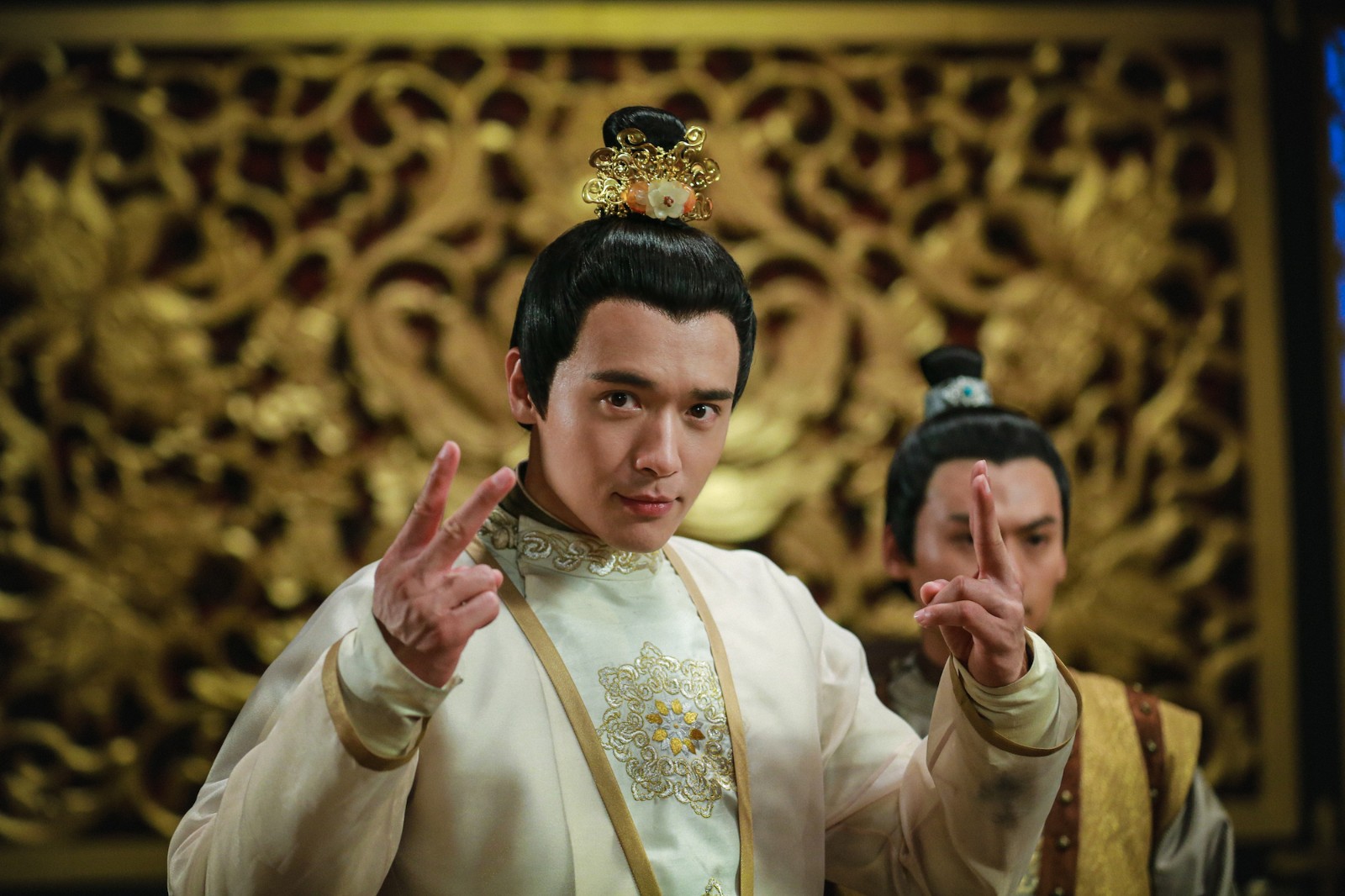 高云翔实力诠释霸道王爷,网友直喊"太苏啦!