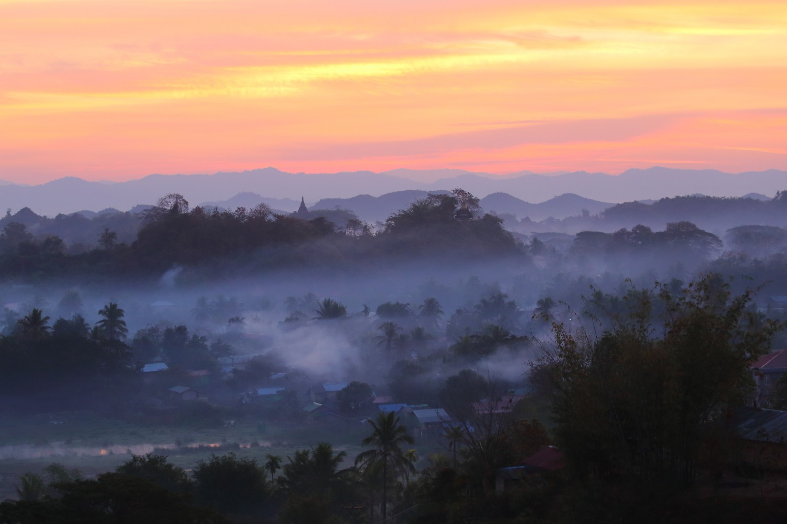 走进缅甸若开邦故都妙乌