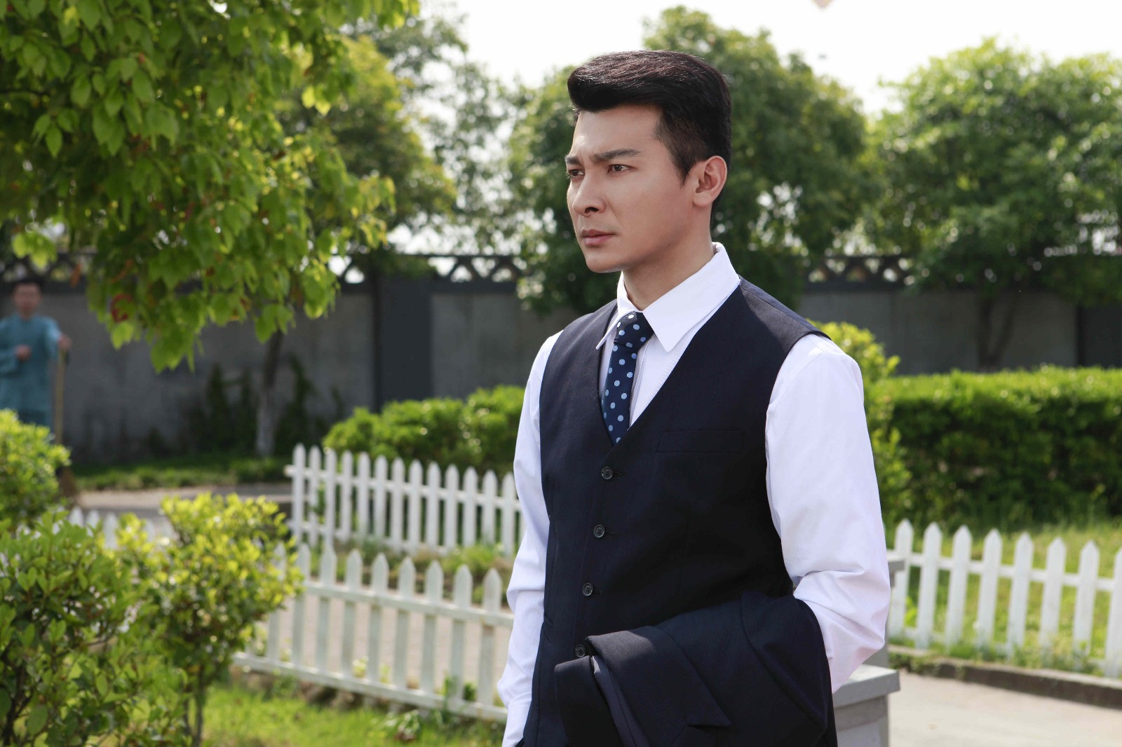 后妈的春天开播贺刚携手李彩桦演绎真情无价