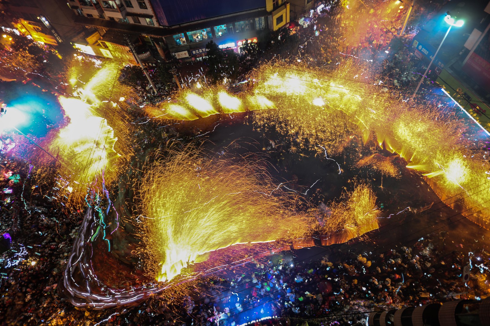 贵州台江:"舞龙嘘花"闹元宵|台江|台江县|元宵_新浪新闻