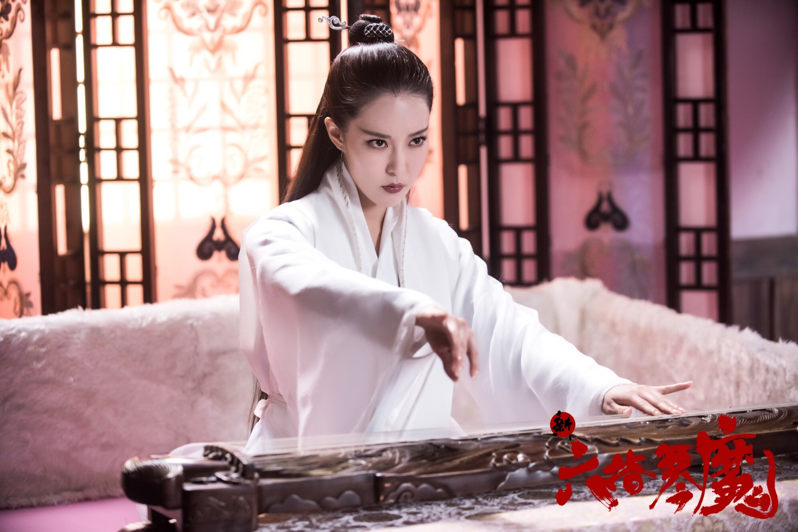 《新六指琴魔》曝剧照 陈浩民胡然成江湖最虐cp