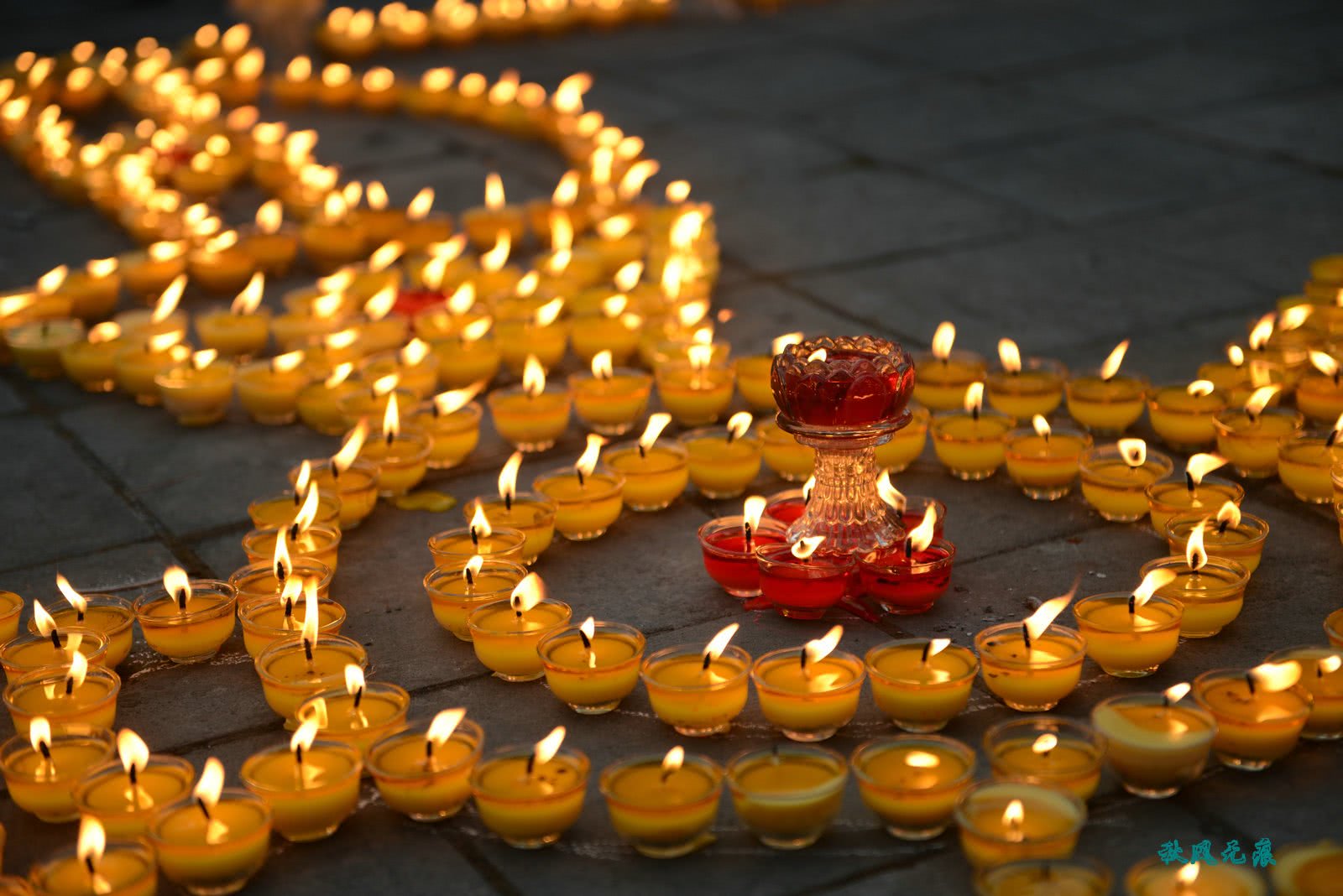 广仁寺的新春祈福|广仁寺|大殿|藏传佛教_新浪新闻