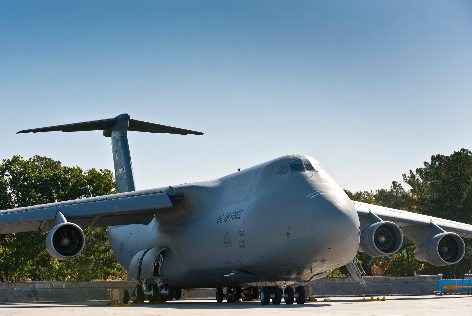 空中巨无霸c-5银河战略运输机