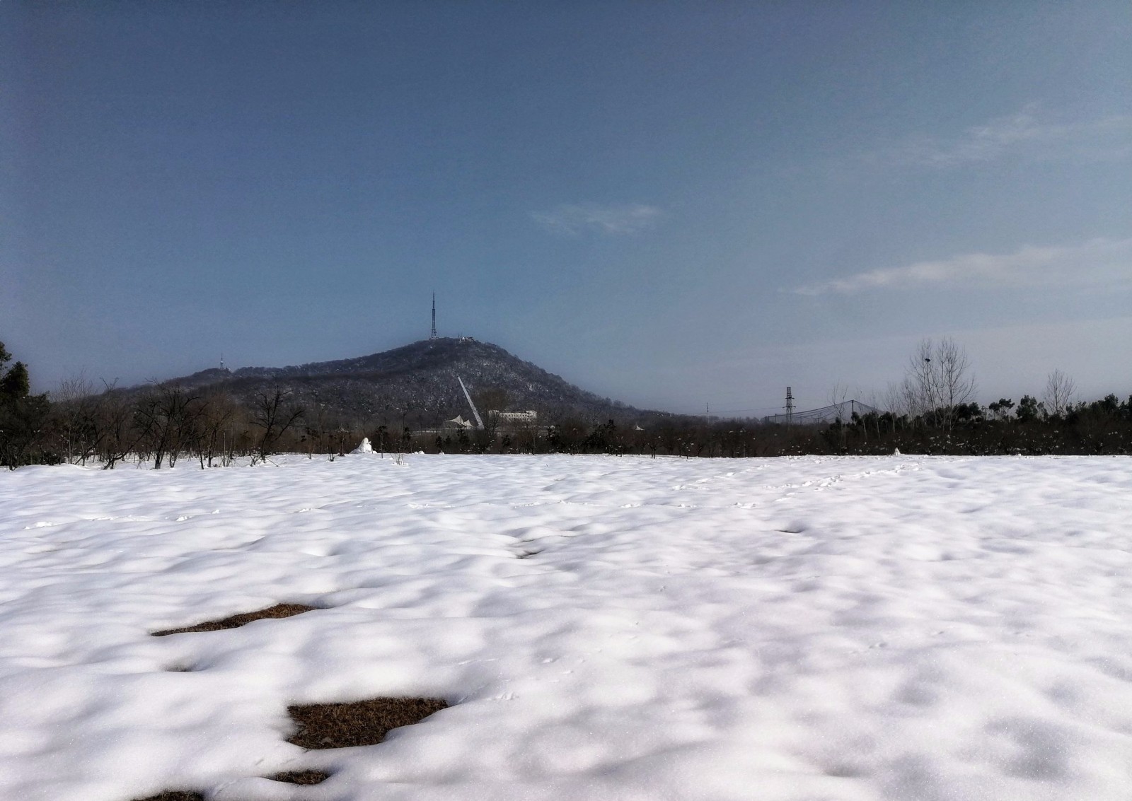 合肥大蜀山雪景图片