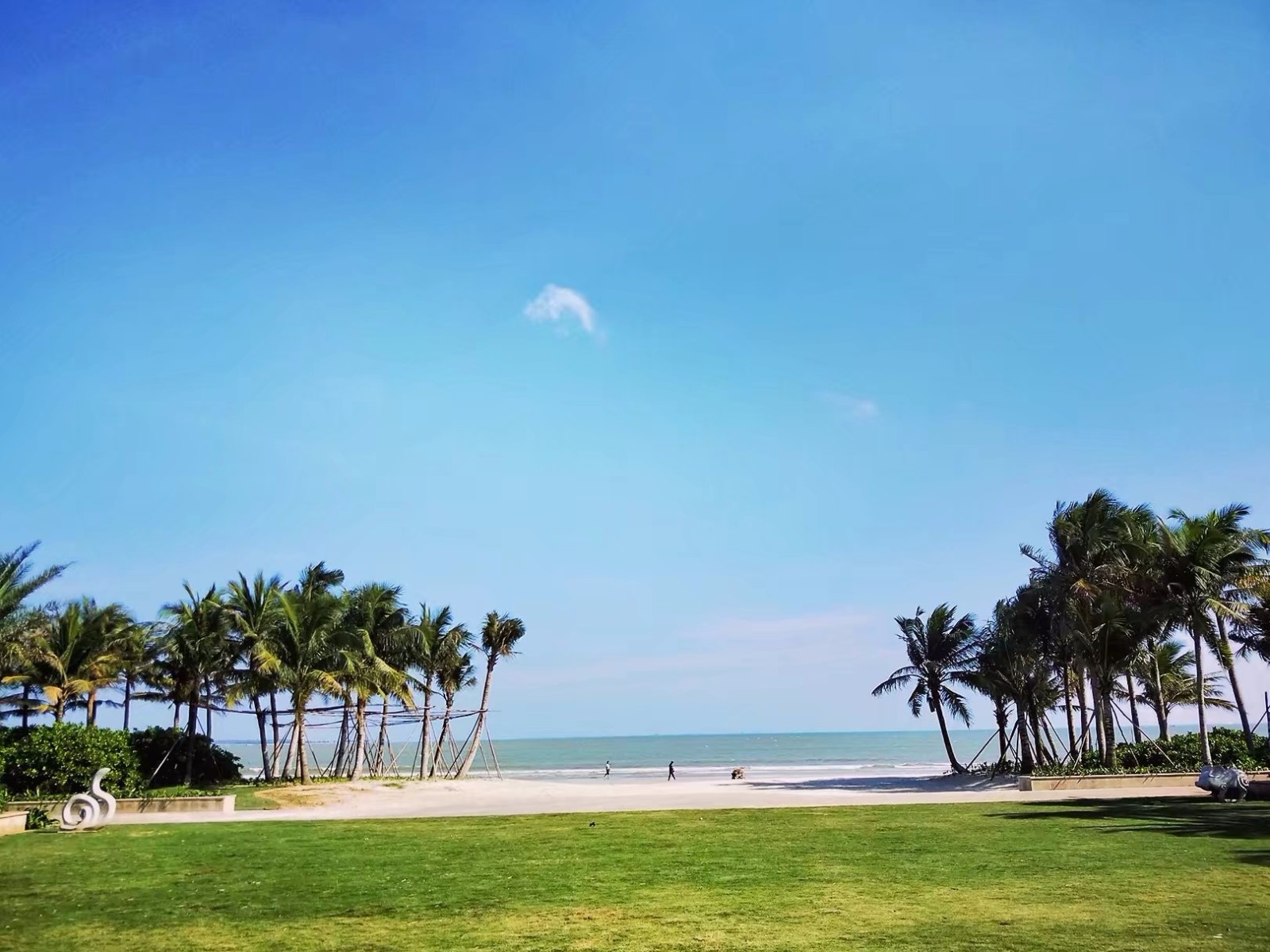 "之称的度假圣地三亚,海口等旅游景区|海南|沙滩|避寒胜地_新浪网